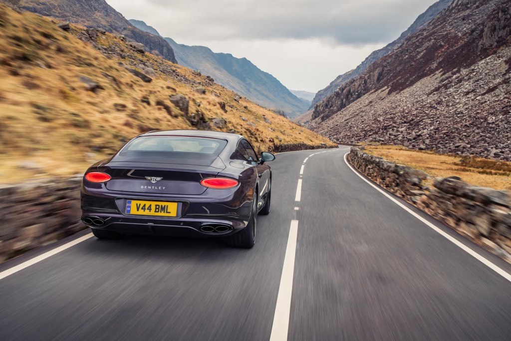 Bentley Mulliner Blackline Continental GT and Continental GT Convertible