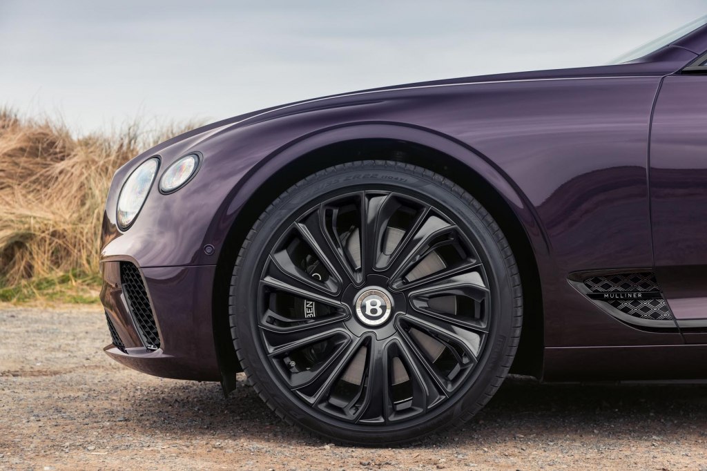 Bentley Mulliner Blackline Continental GT and Continental GT Convertible