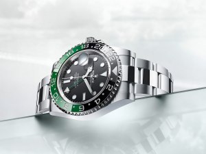 Green Continues To Dominate The Watch Industry